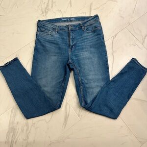 Old Navy (Size 14 Long) High-Rise Rockstar Super Skinny Jeans
